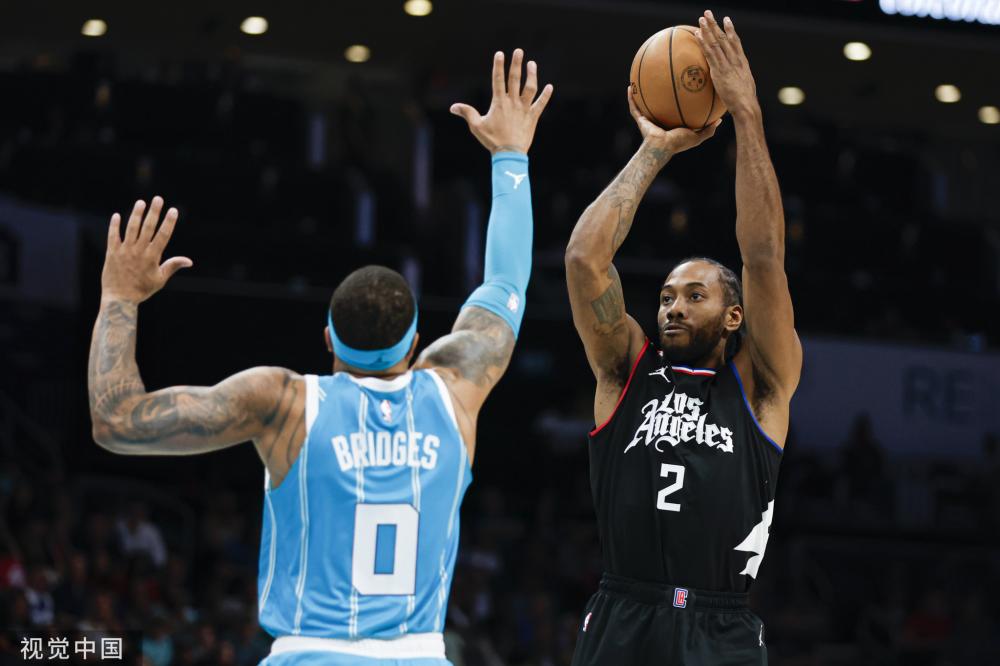 强烈对比 强烈对比