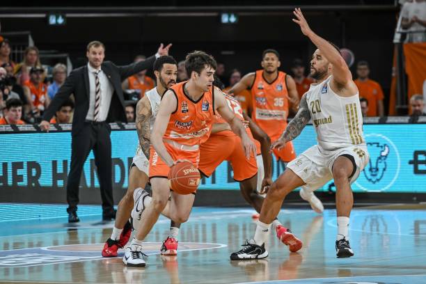 维拉通过快 维拉通过快