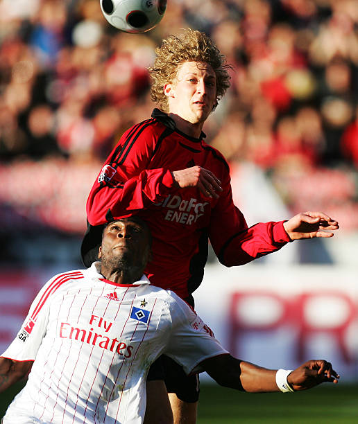 手的表现同 手的表现同